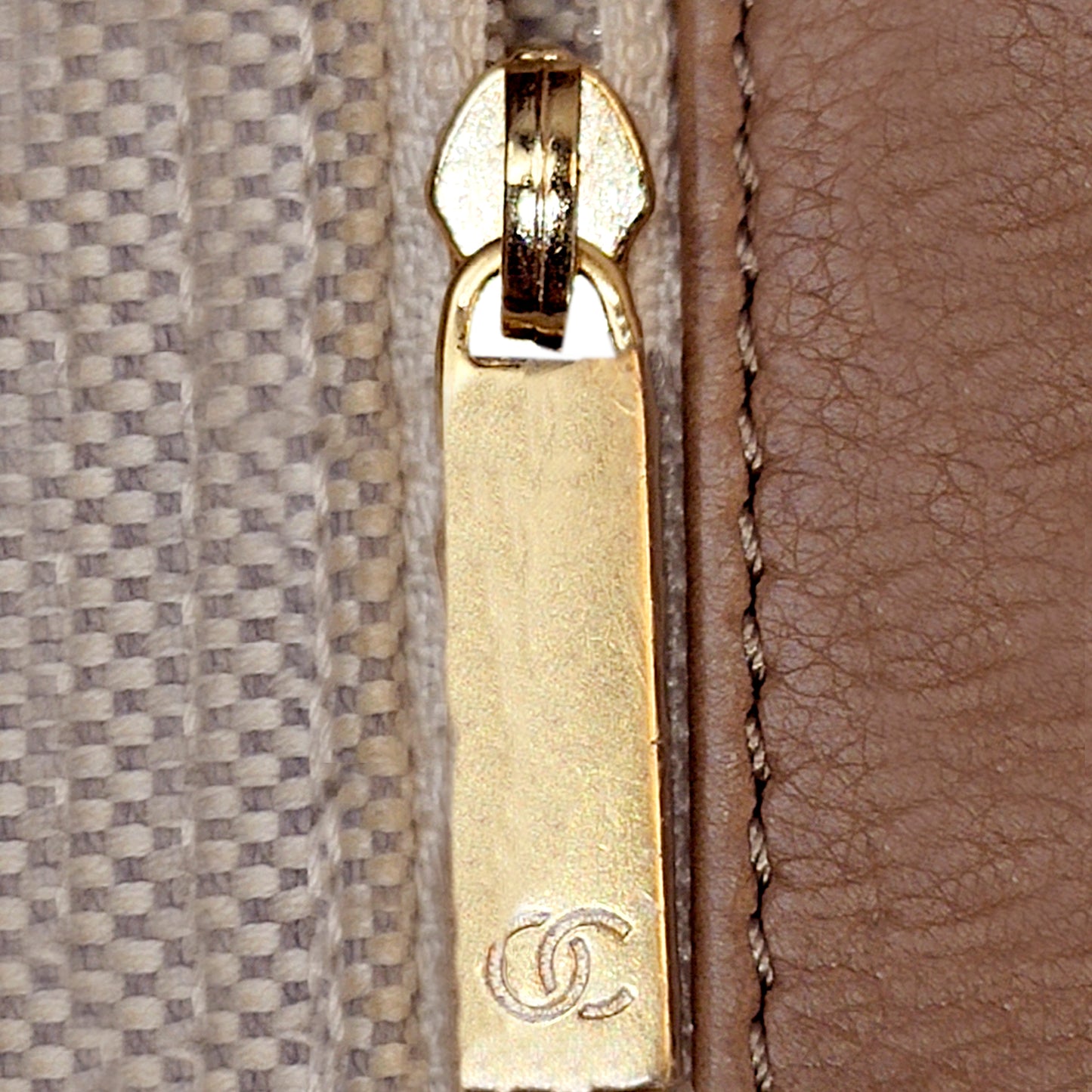 Accordion CC Turnlock Retro Chain Timeless Flap