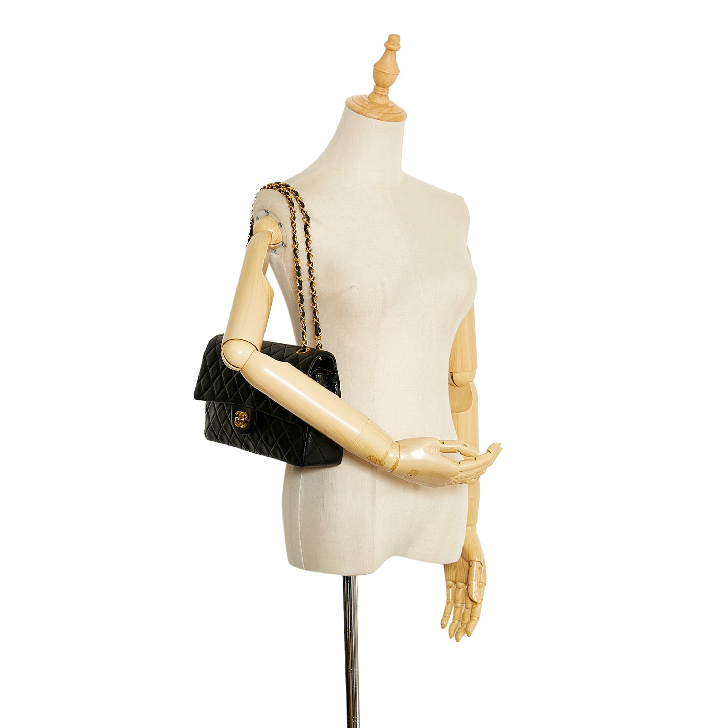 Medium Classic Lambskin Double Flap
