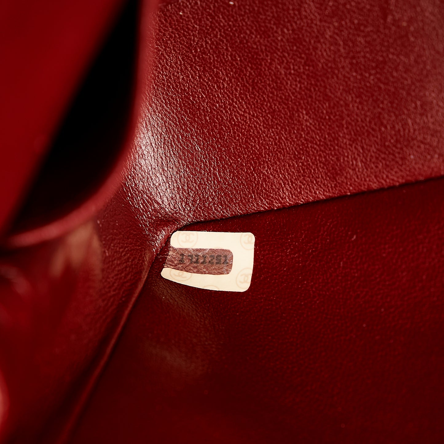 Medium Classic Lambskin Double Flap