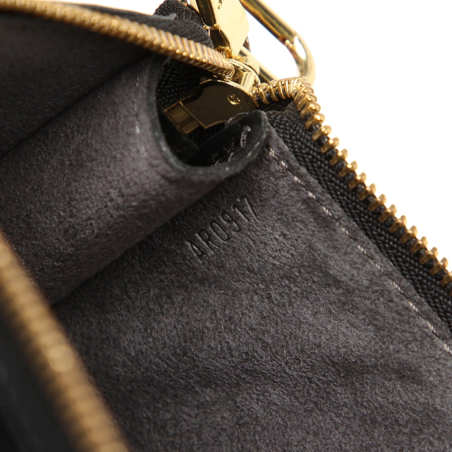 Epi Pochette Accessoires