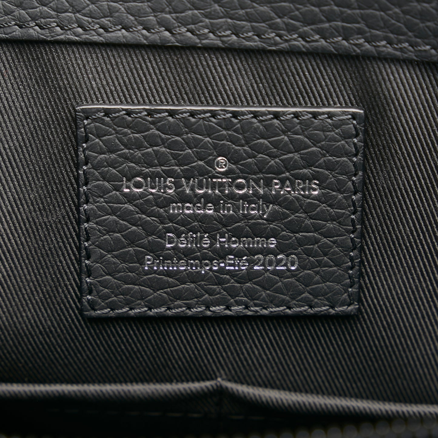 Monogram Taurillon Sac Plat