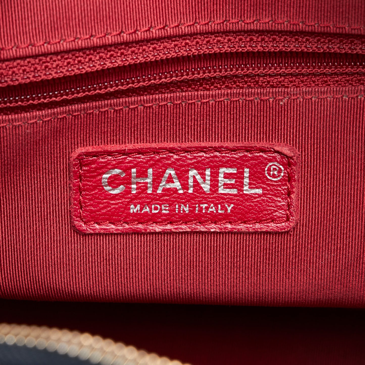 Medium Gabrielle Tweed Crossbody