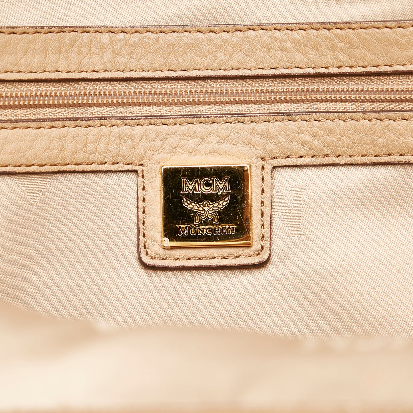 Visetos Sprinkle Stud Stark Leather Backpack