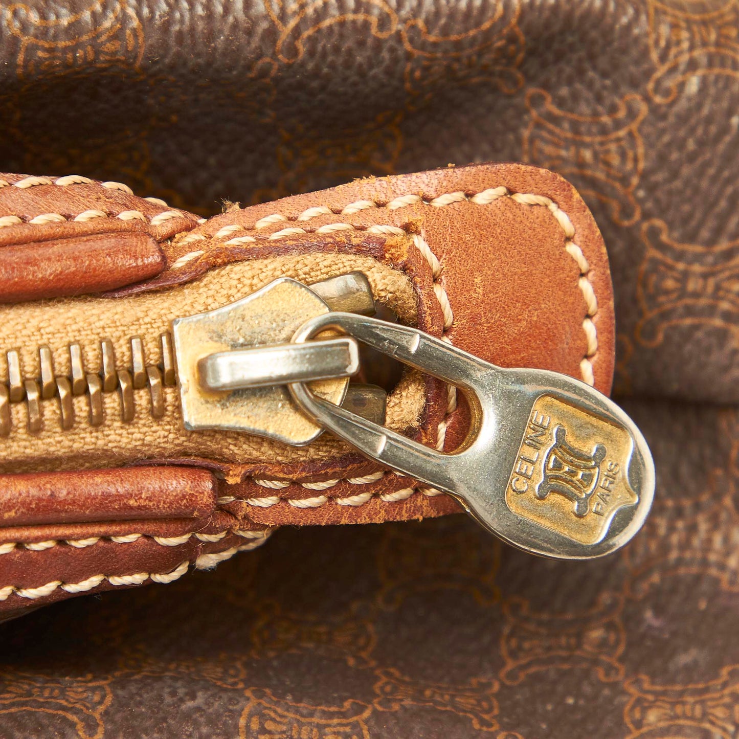Macadam Pouch