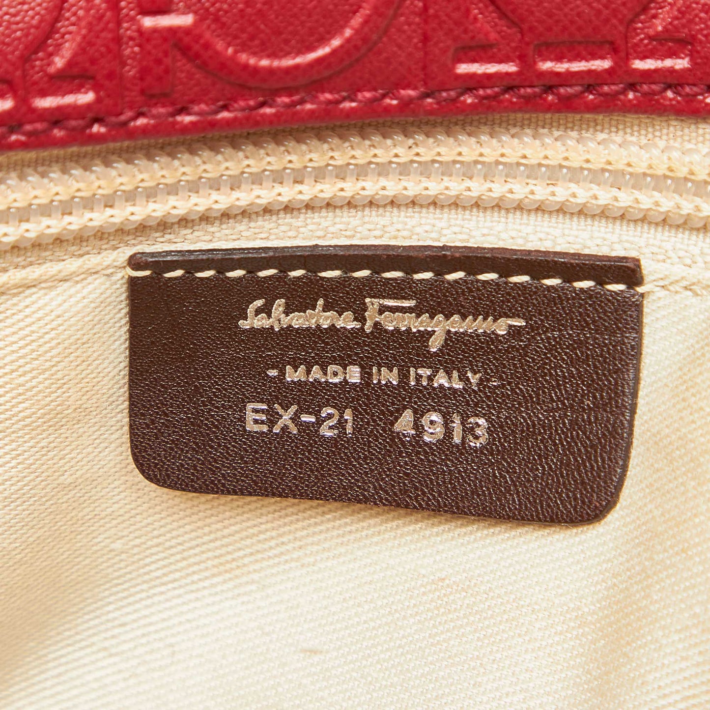 Gancini Leather Shoulder Bag