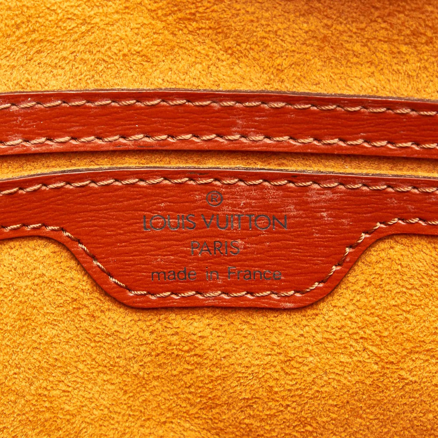 Epi Saint Jacques Short Strap PM