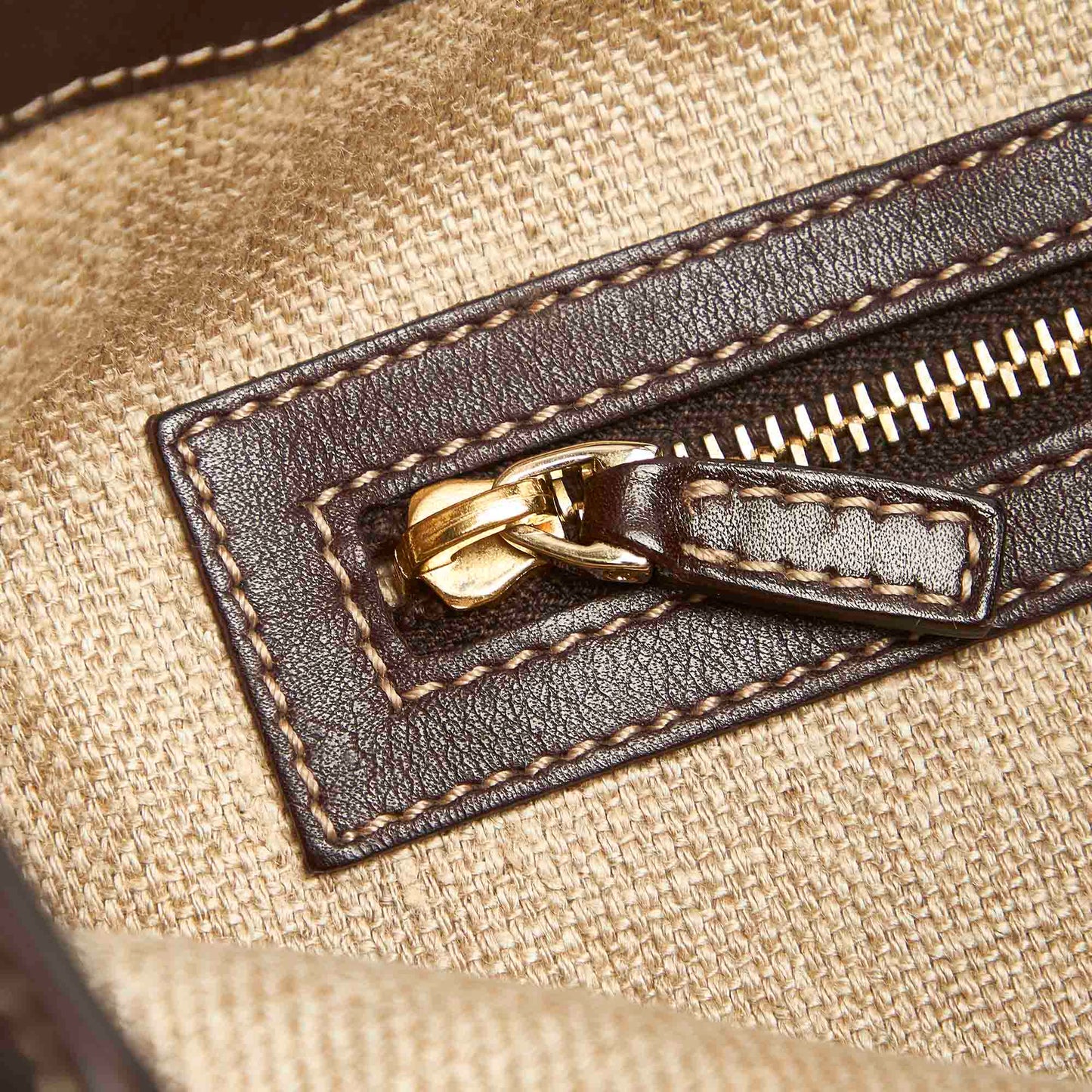 Hasler Canvas Shoulder Bag