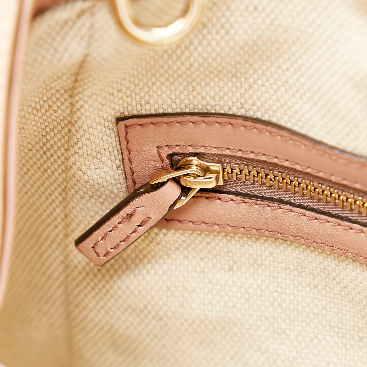 Medium Patent Soho Cellarius Satchel