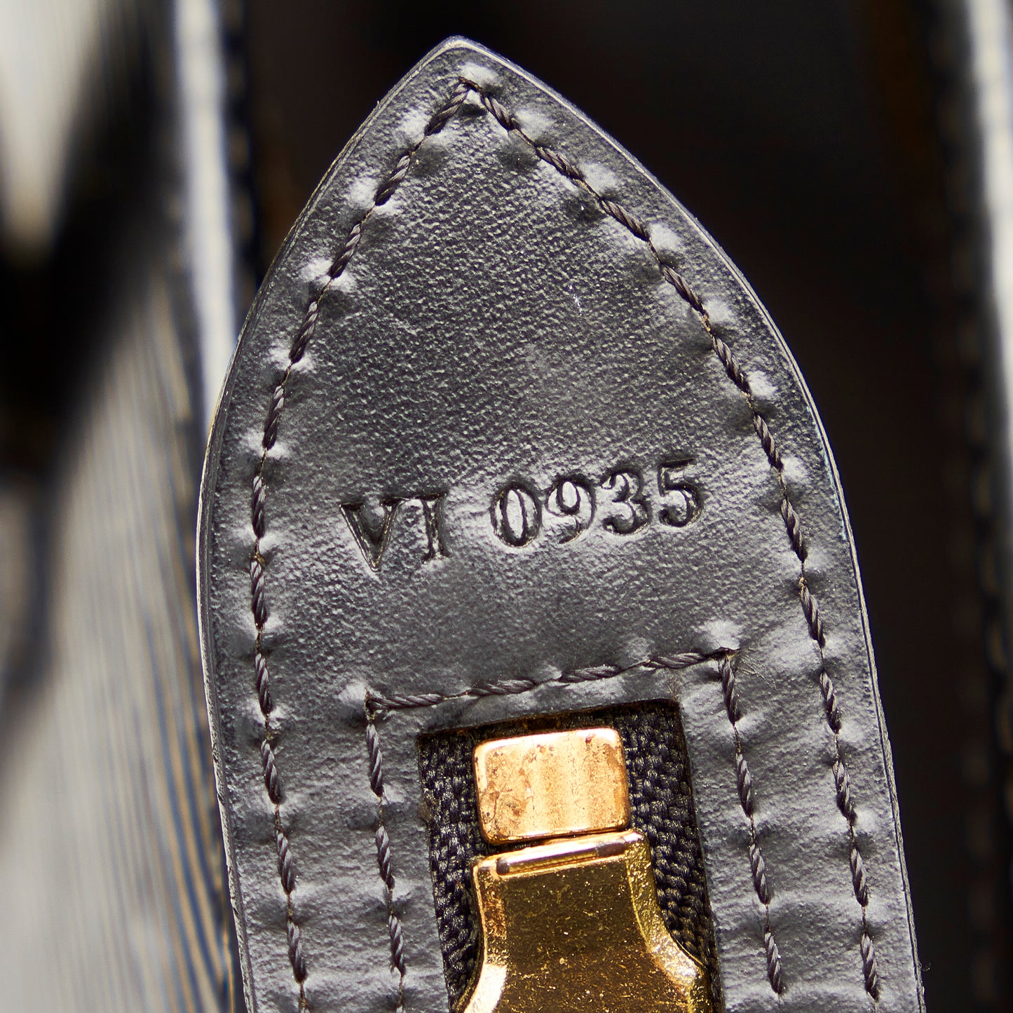 Epi Saint Jacques PM Short Strap