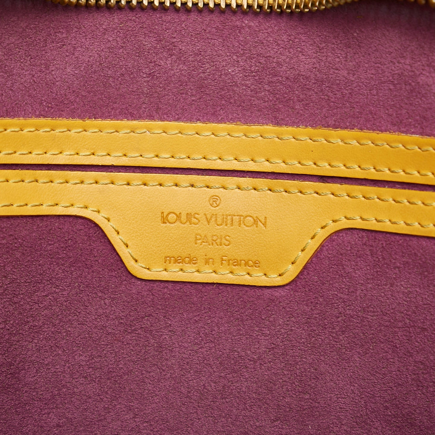 Epi Saint Jacques PM Long Strap