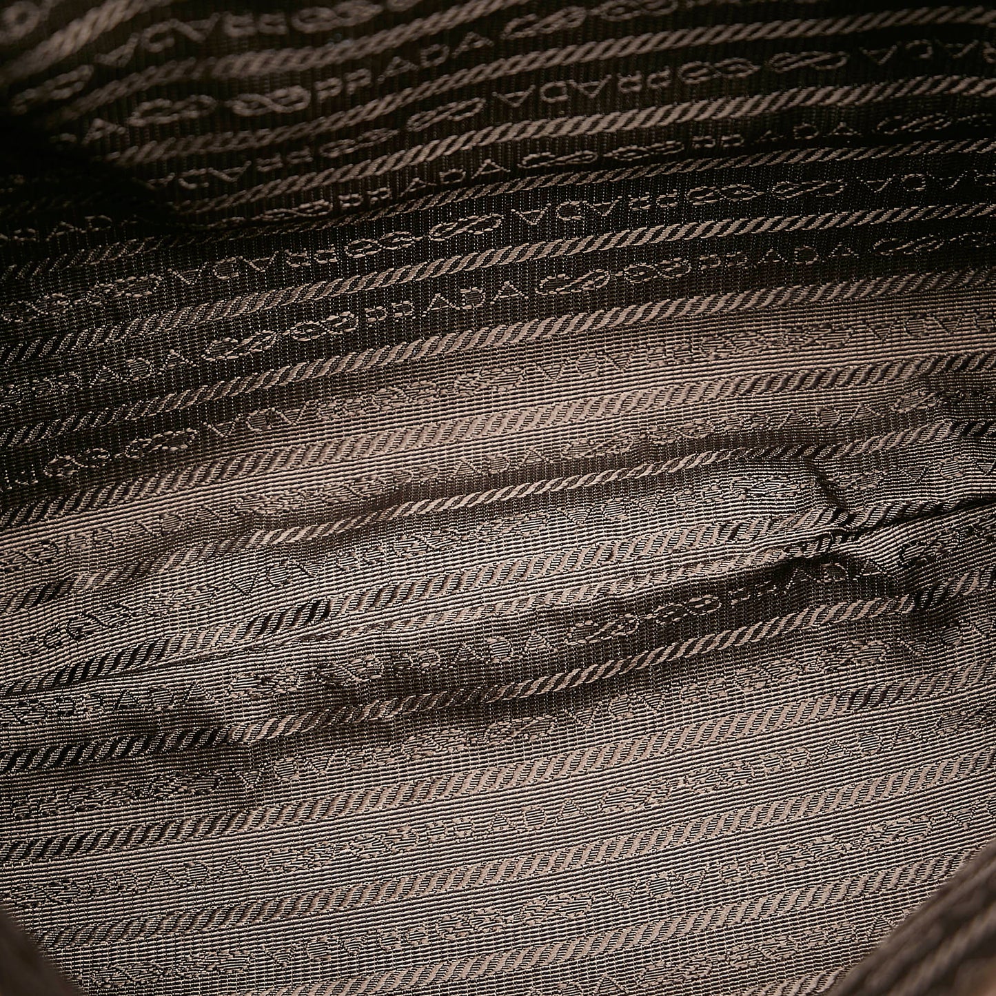 Vitello Daino Shoulder Bag