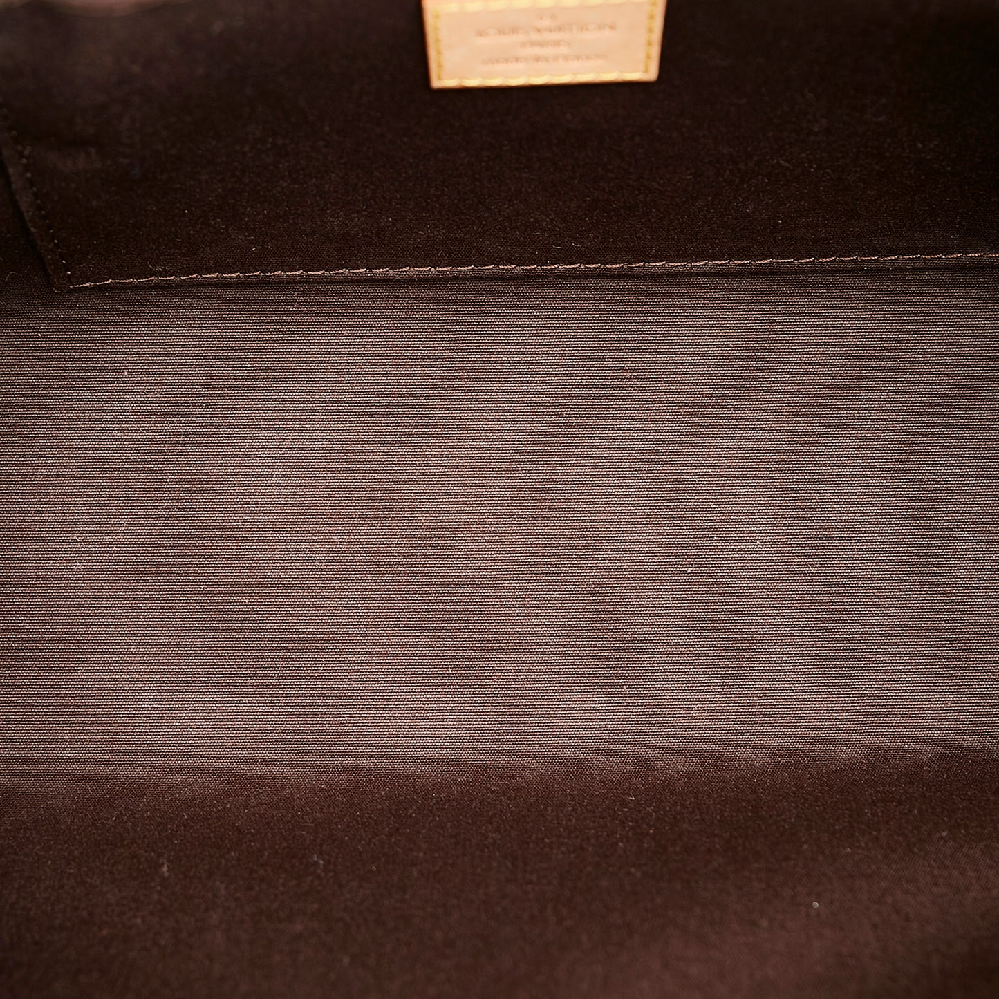 Monogram Vernis Roxbury Drive
