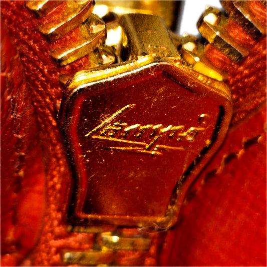 Saffiano Lux Parabole