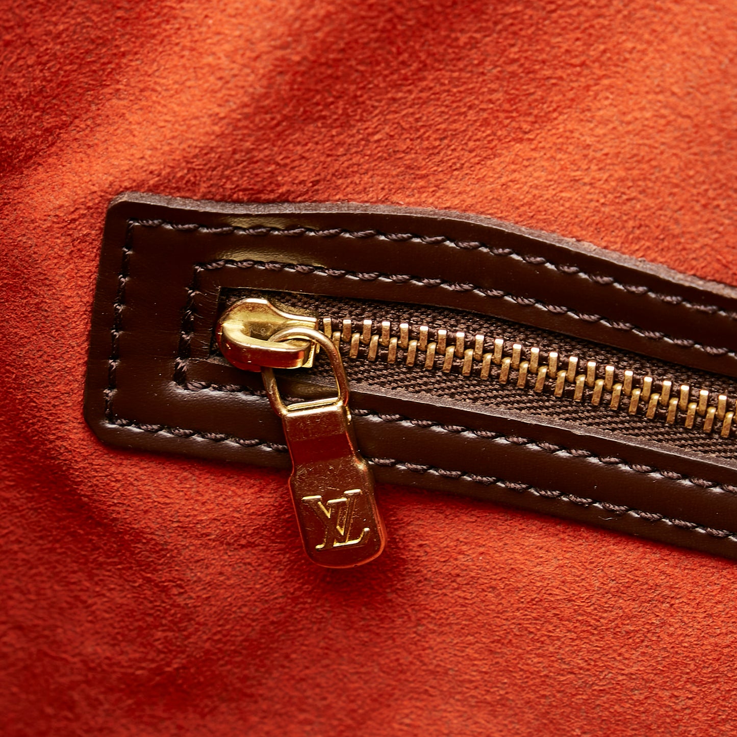 Damier Ebene Uzes