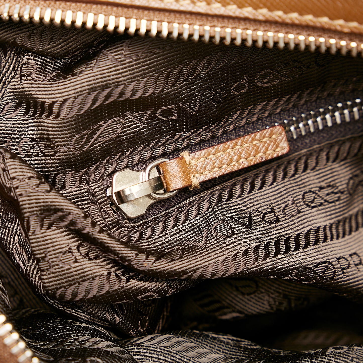 Tessuto Shoulder Bag