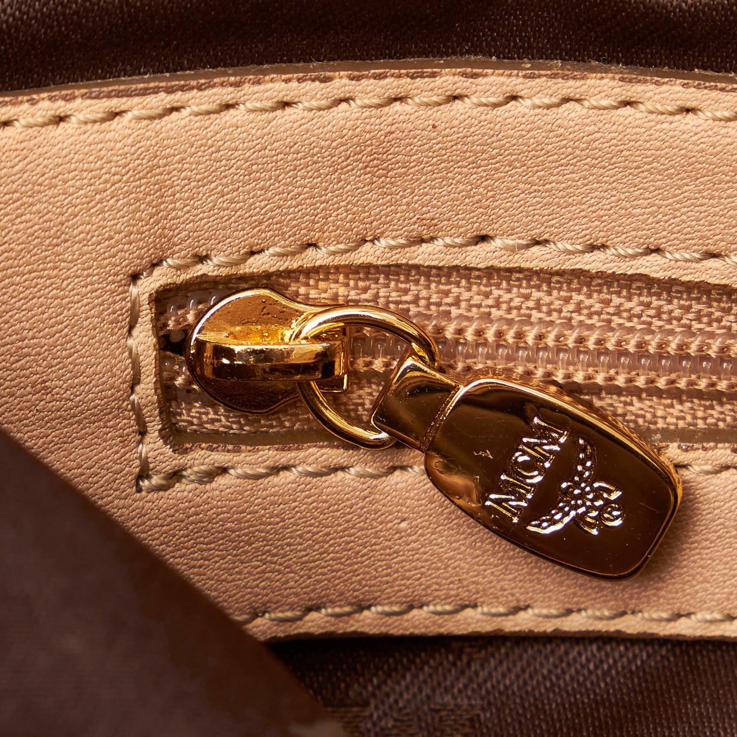 Visetos Leather Shoulder Bag