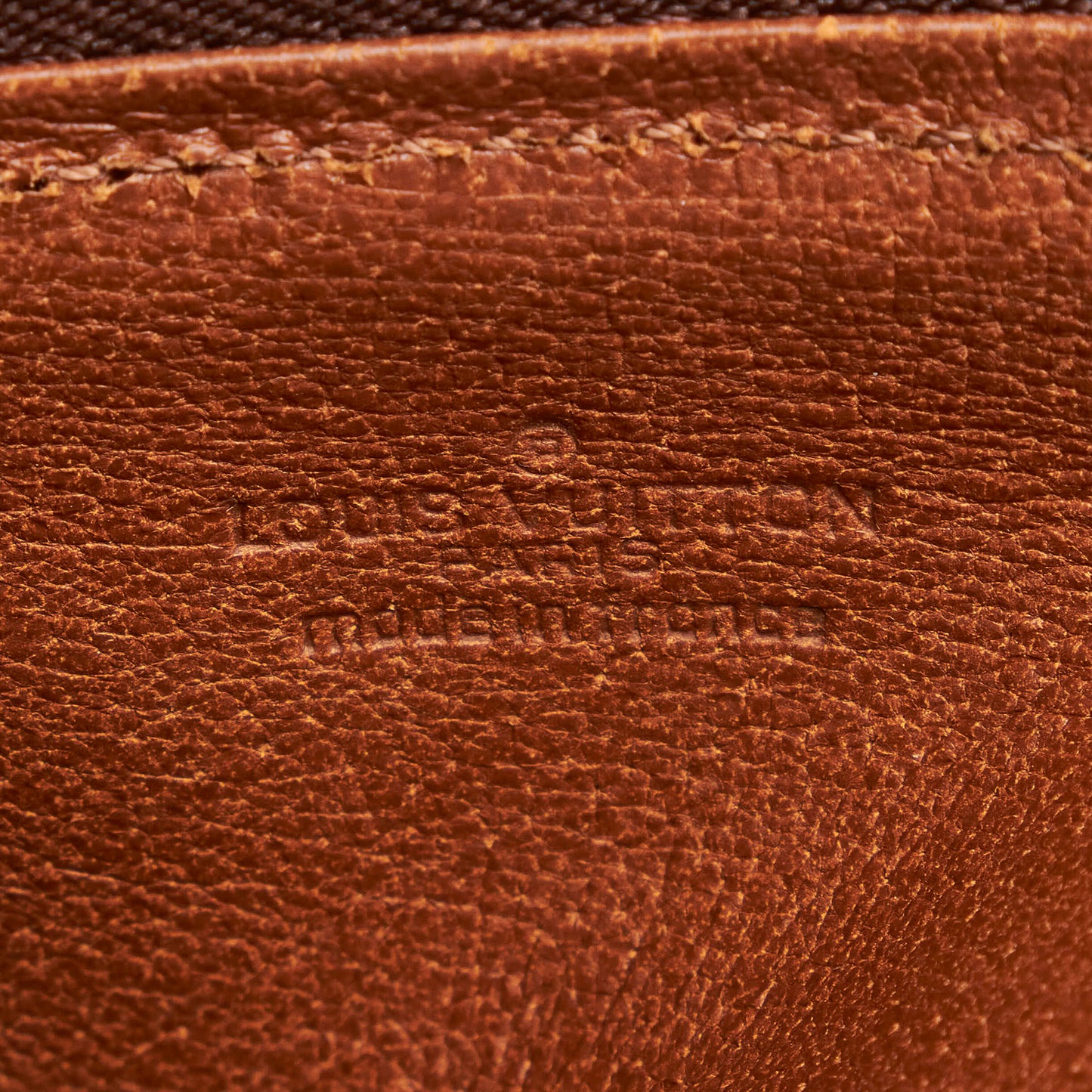 Monogram Papillon 26