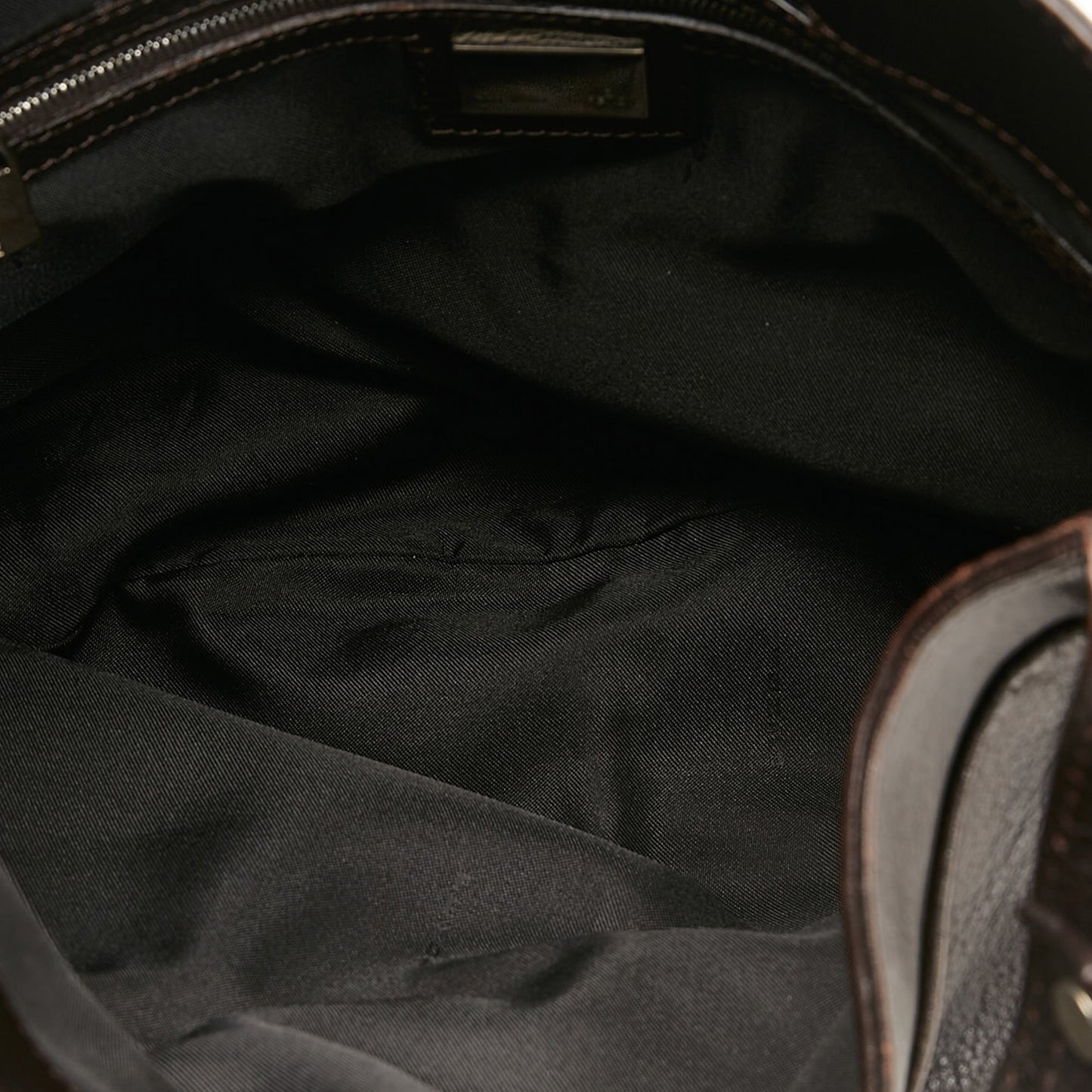 Oyster Shoulder Bag