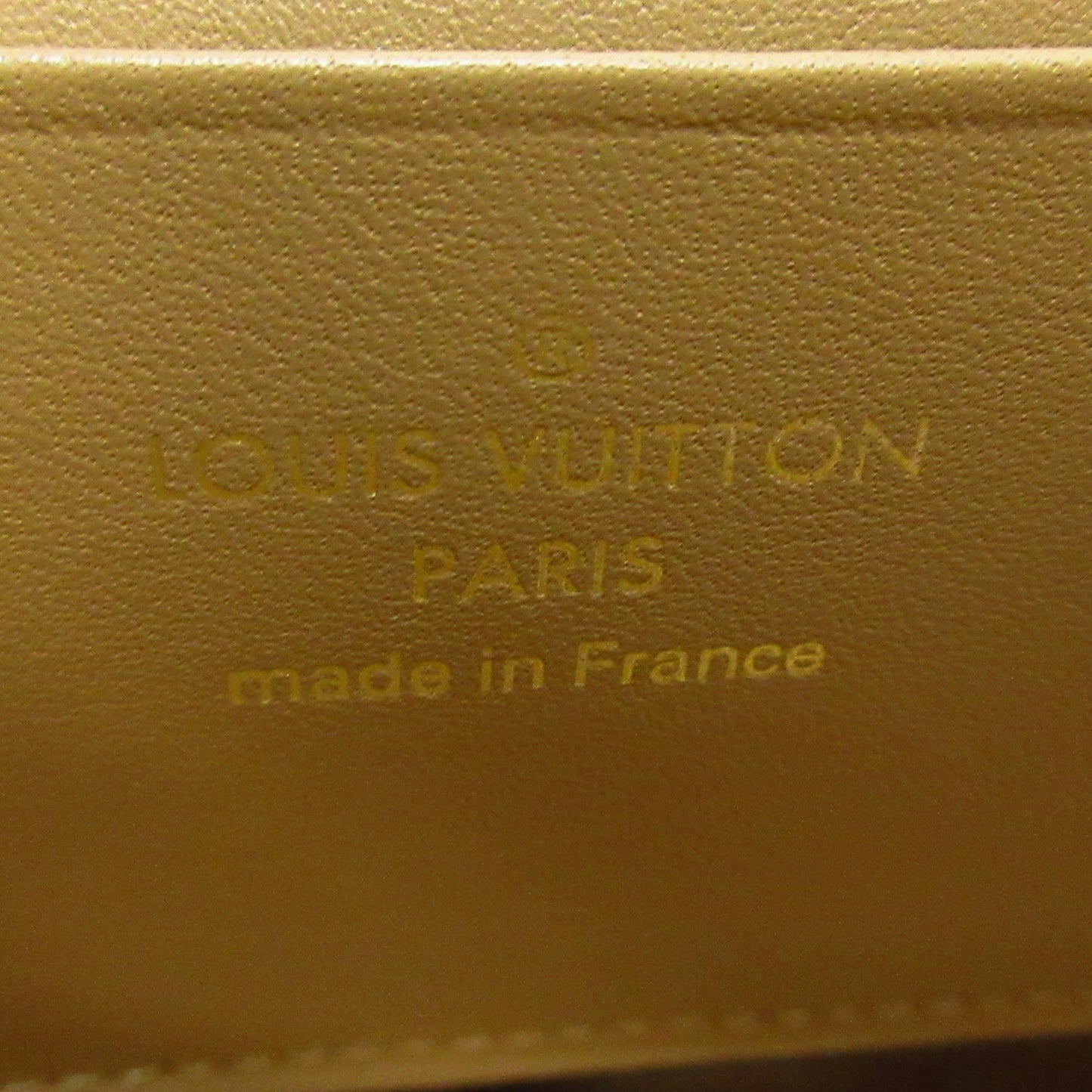 New Wave Multi-Pochette
