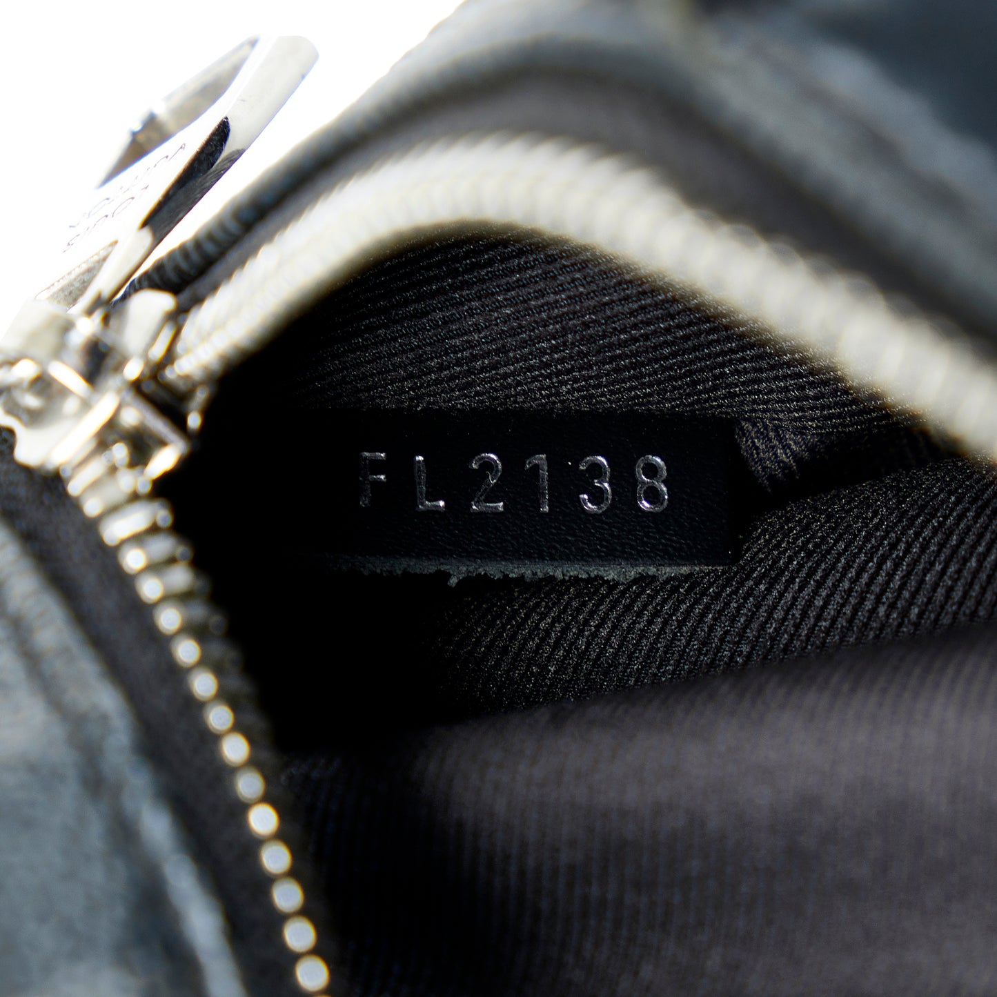 Damier Graphite Josh