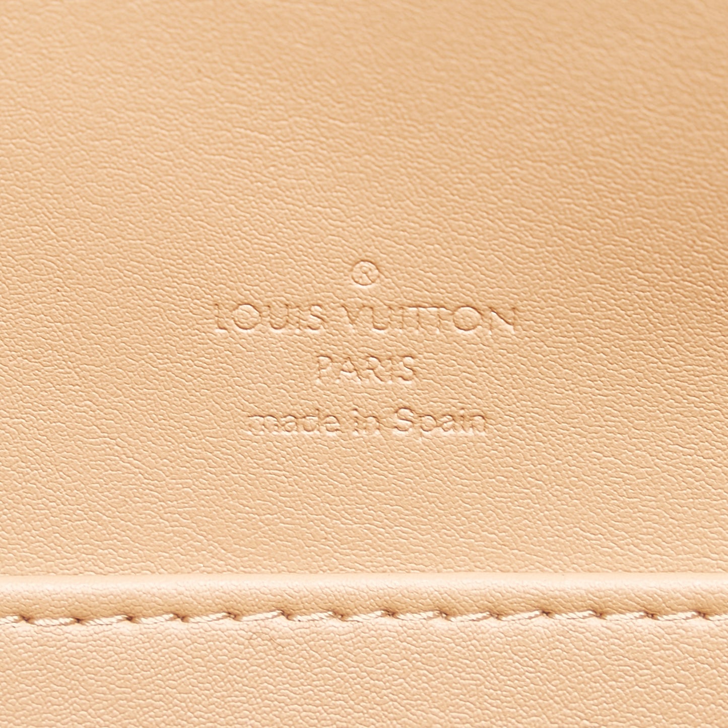 Monogram Vernis Thompson Street