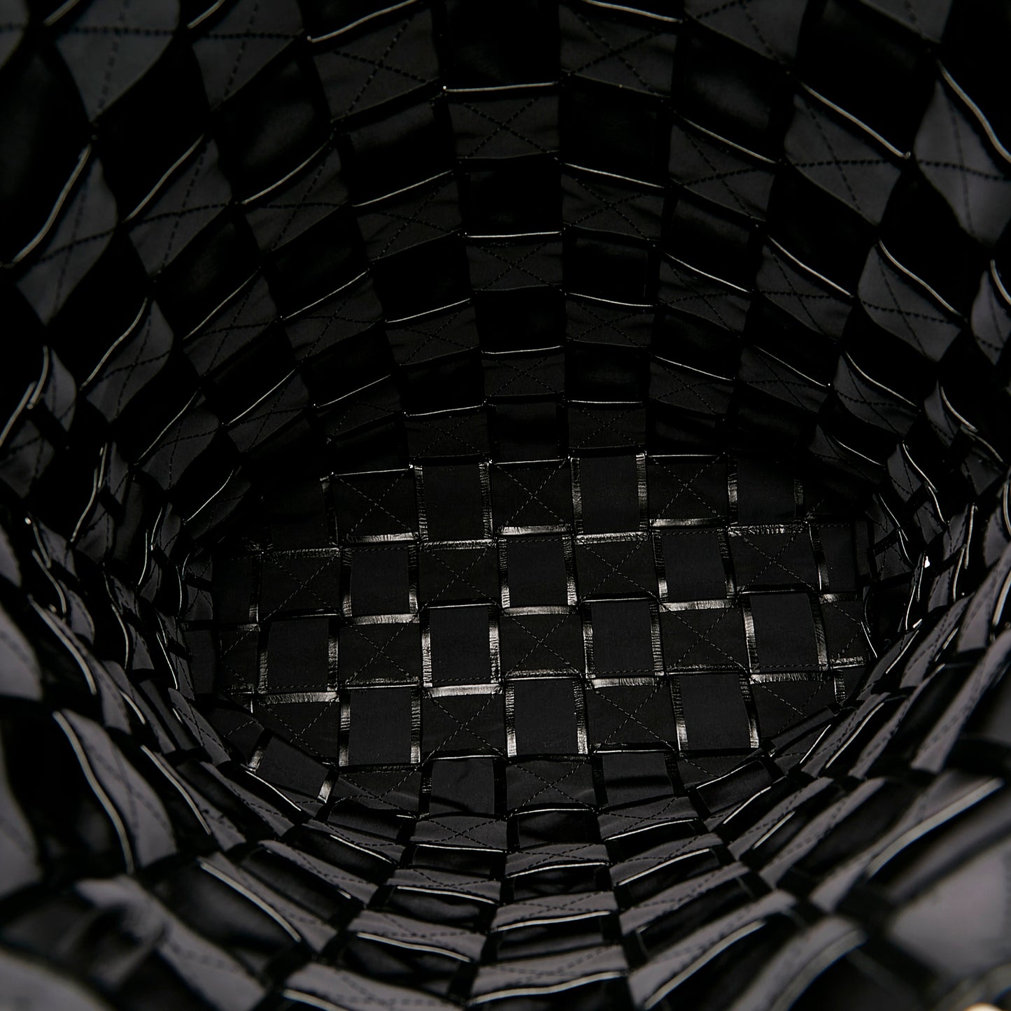 Maxi Intrecciato Cassette Tote