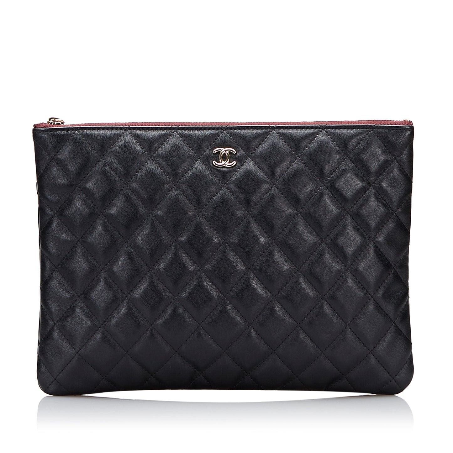 Quilted O Case Clutch Bag