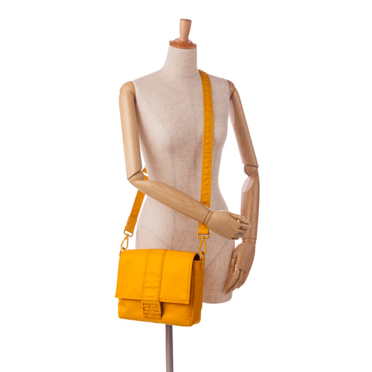 Medium Mamma Baguette Crossbody Bag