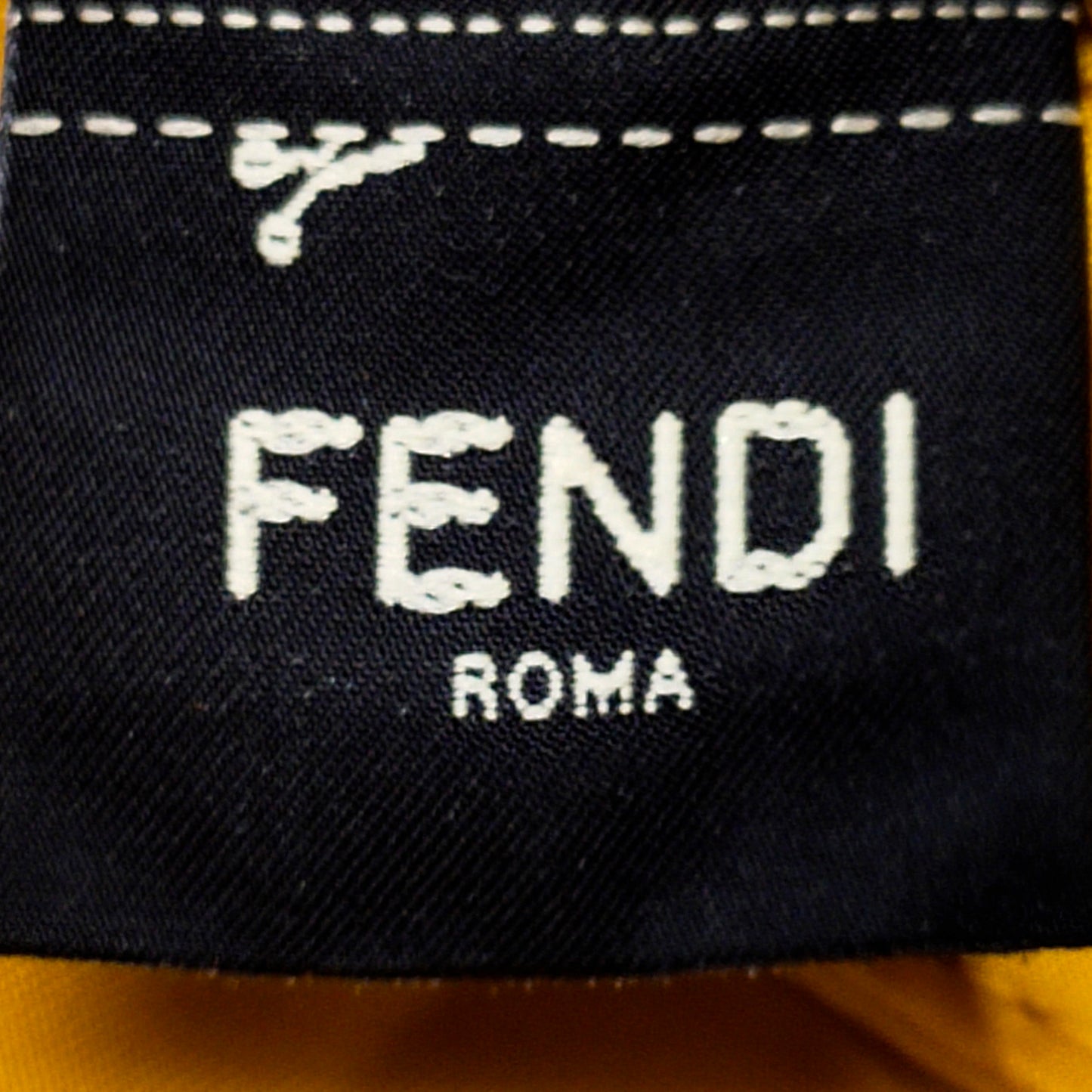 Medium Mamma Baguette Crossbody Bag