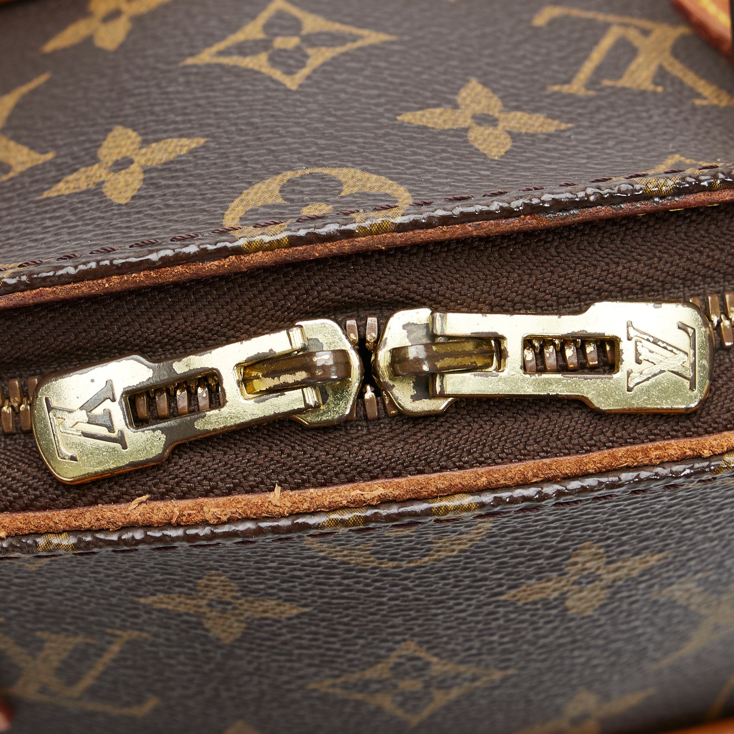 Monogram Ellipse PM