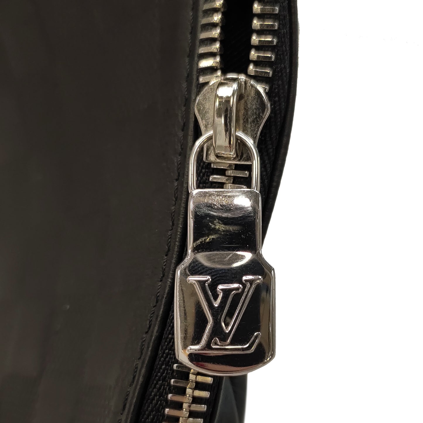 Damier Infini Avenue Sling