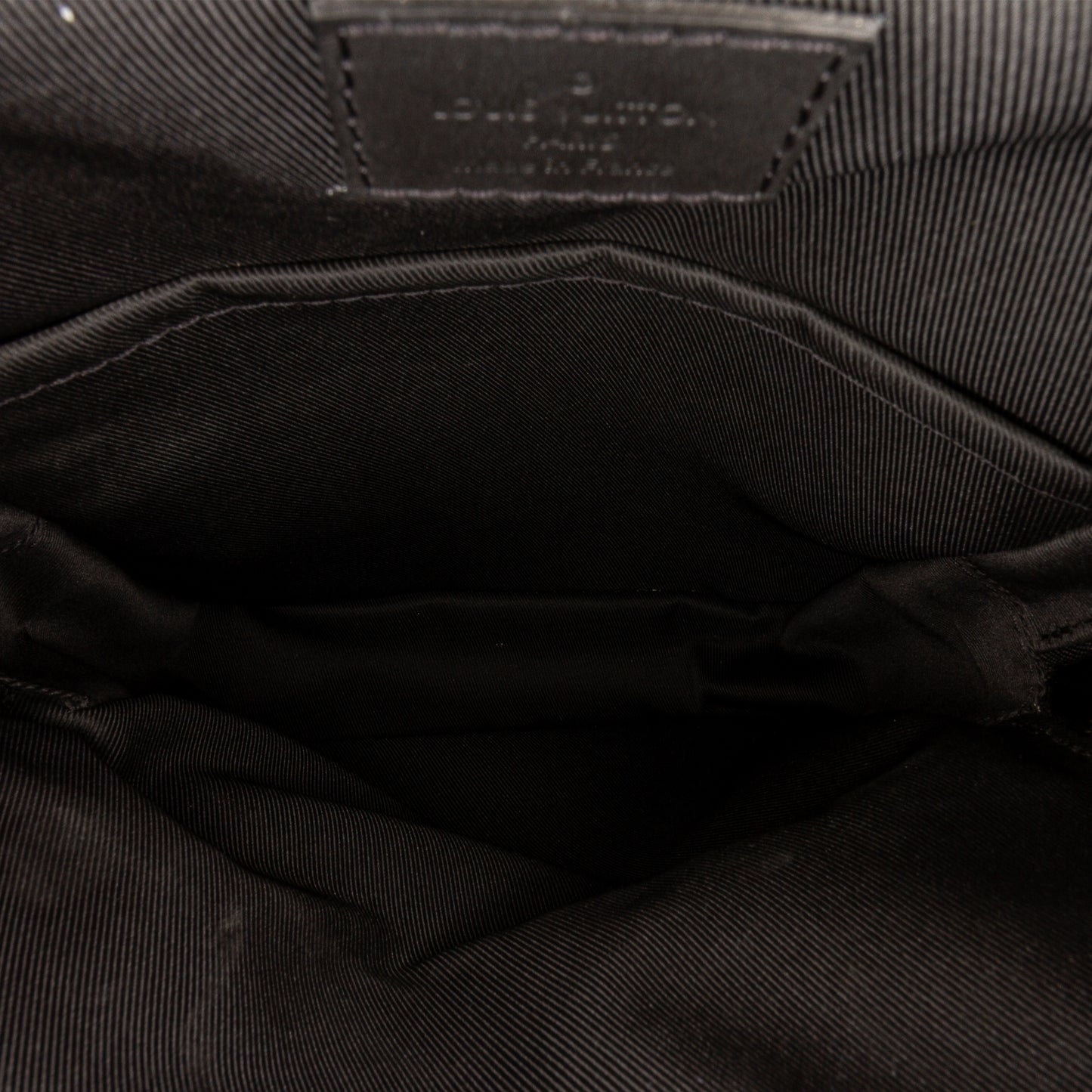 Damier Infini Avenue Sling