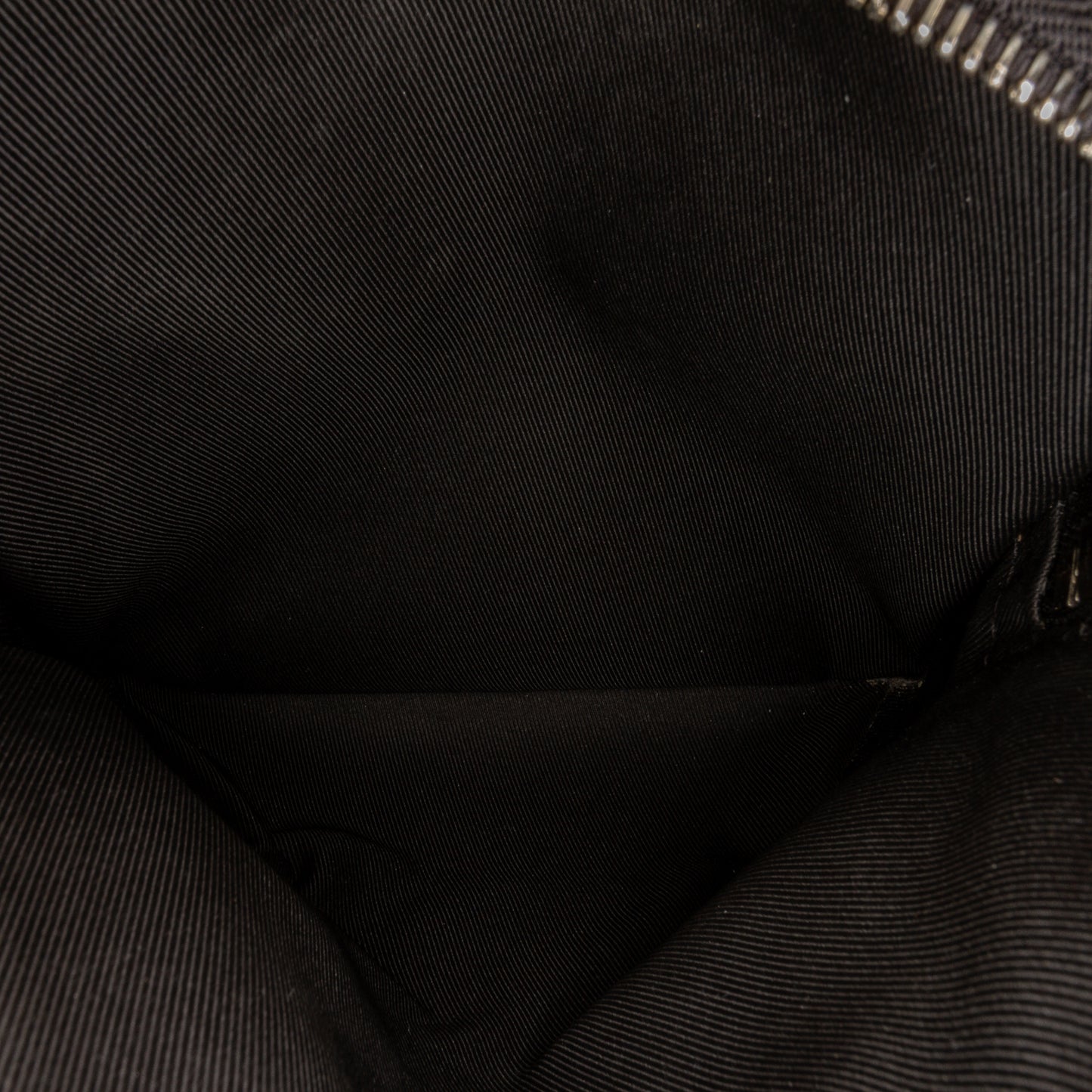 Damier Infini Avenue Sling