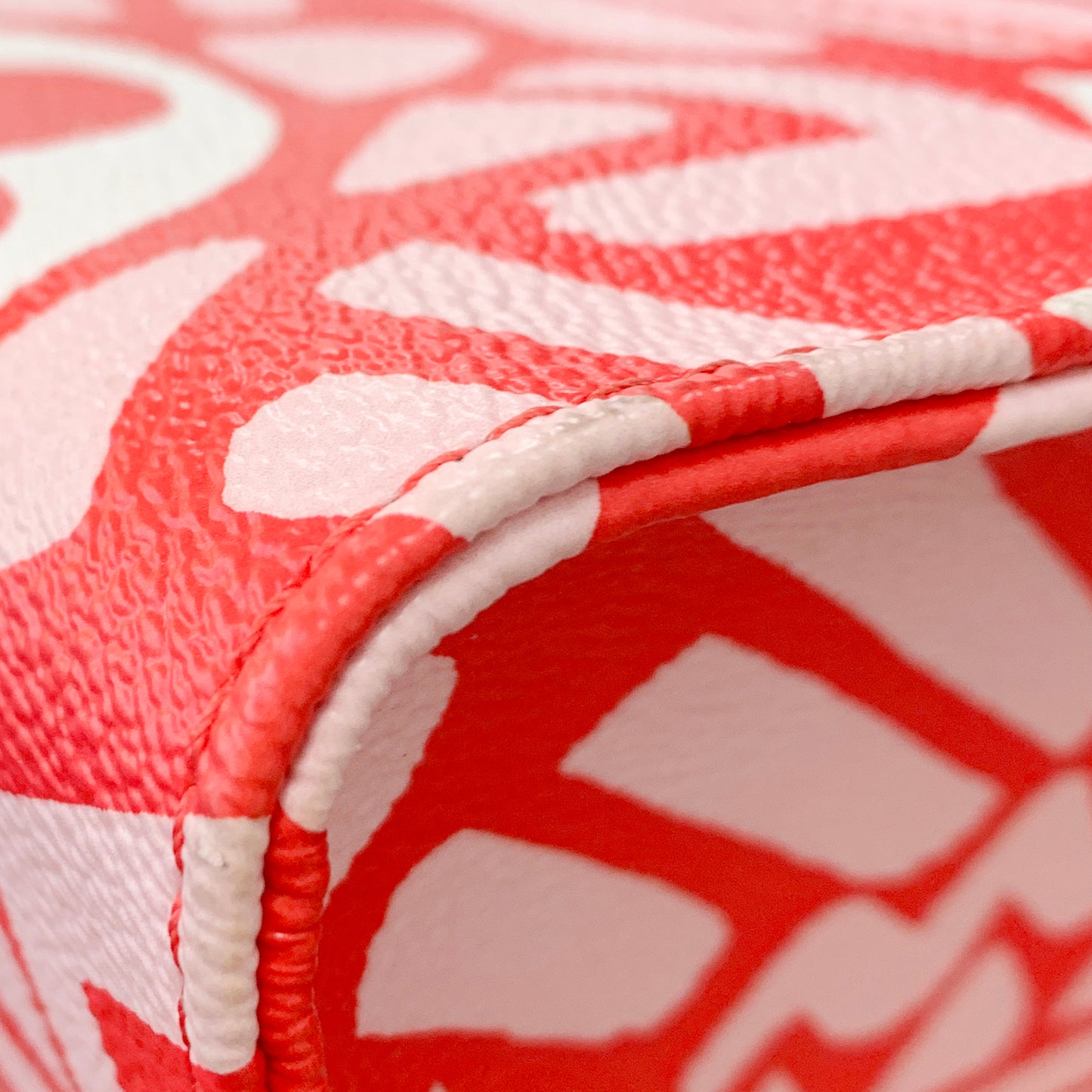 Monogram Giant Crafty Onthego GM