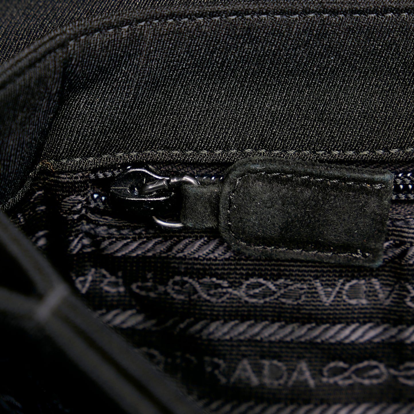 Tessuto Shoulder Bag