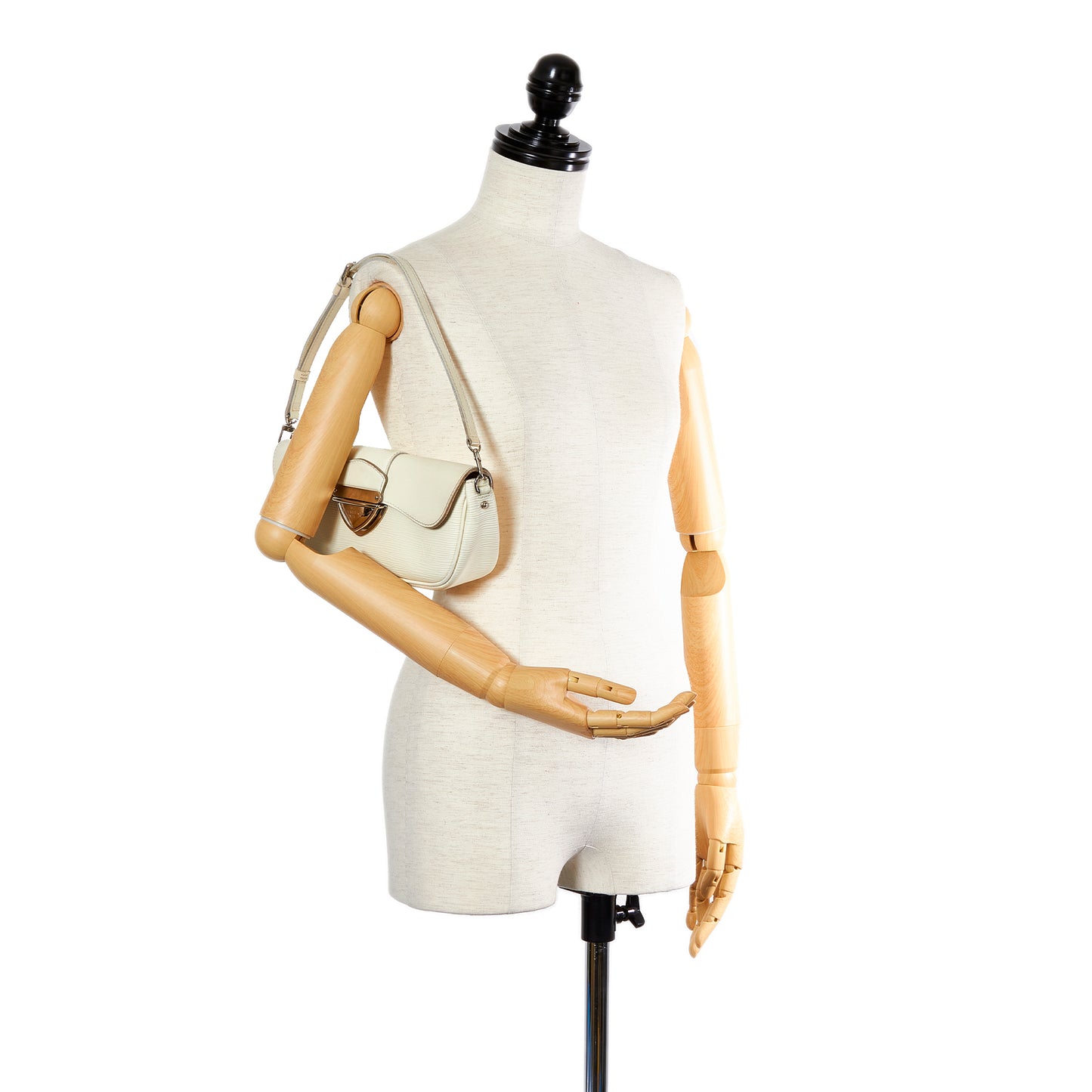 Epi Pochette Montaigne