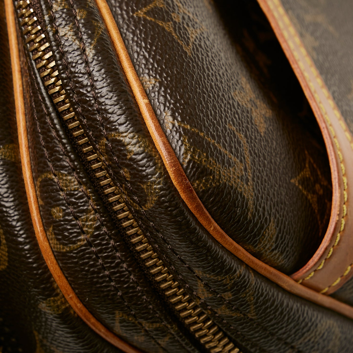 Monogram Reporter PM