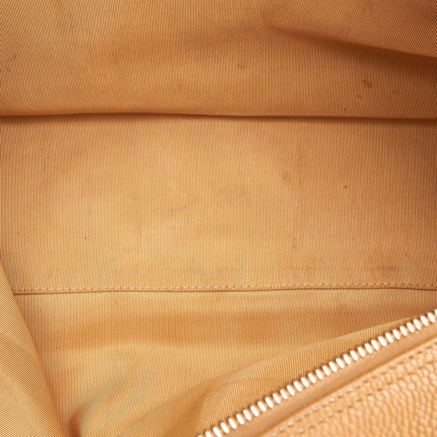 Matelasse Caviar Leather Handbag