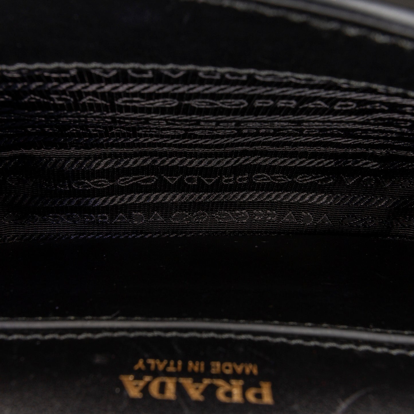 Cahier Leather Crossbody Bag