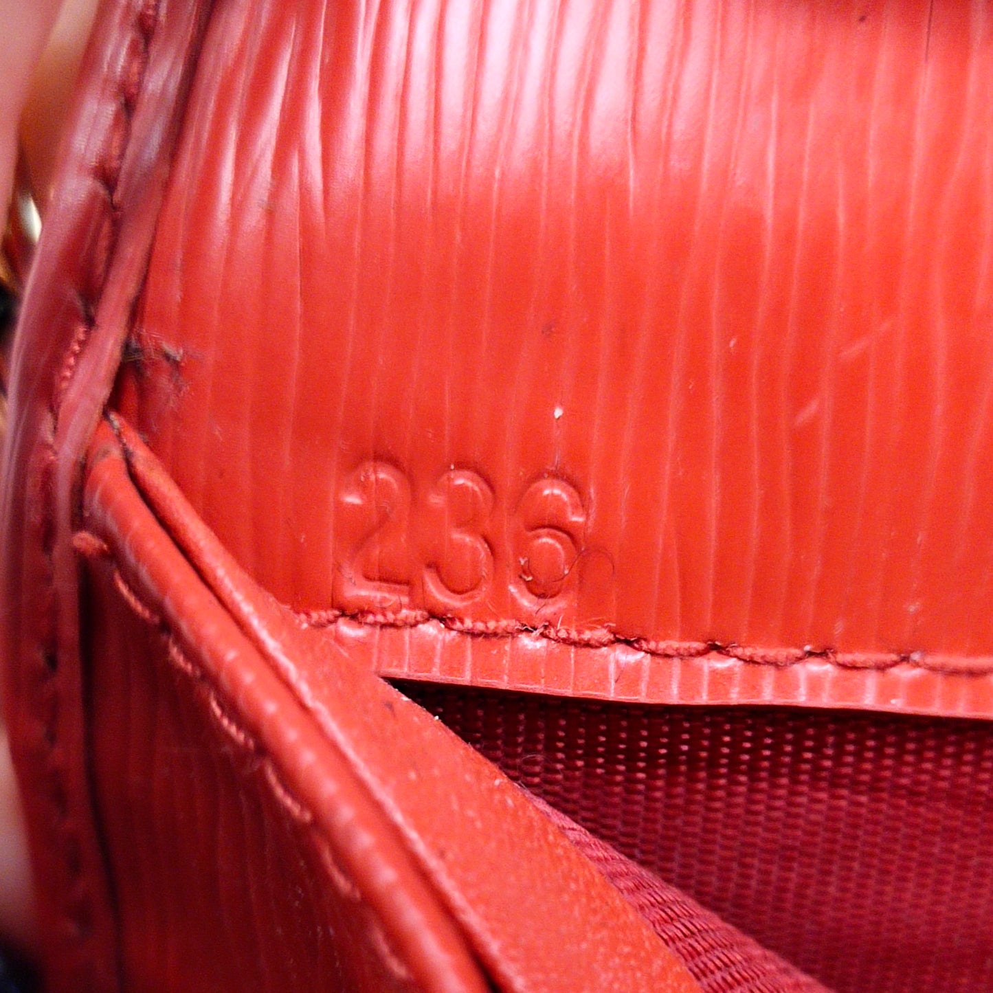 Vitello Move Wallet on Chain