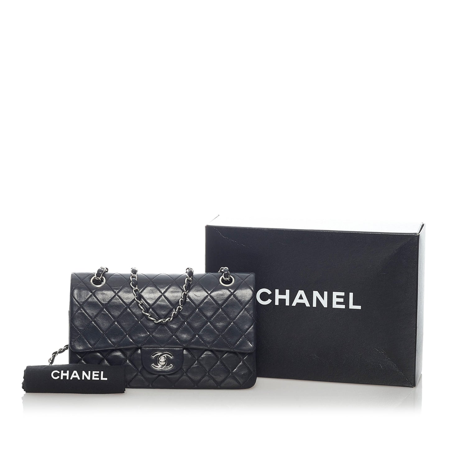 Medium Classic Lambskin Double Flap