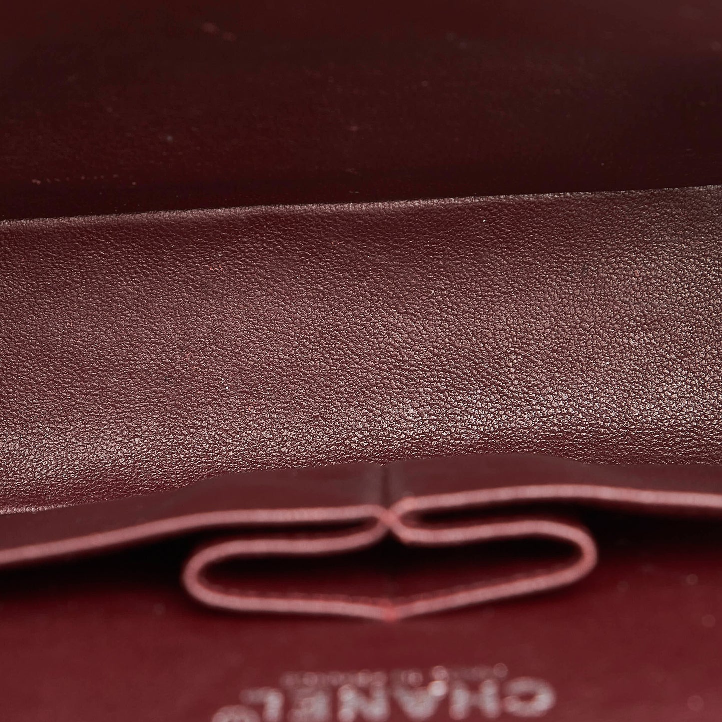 Medium Classic Lambskin Double Flap