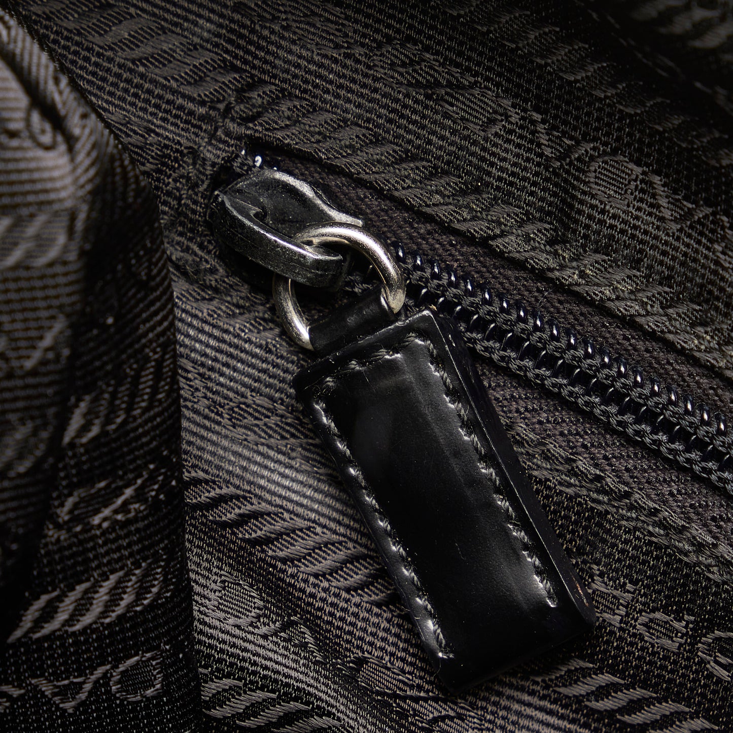 Tesuto Crossbody Bag