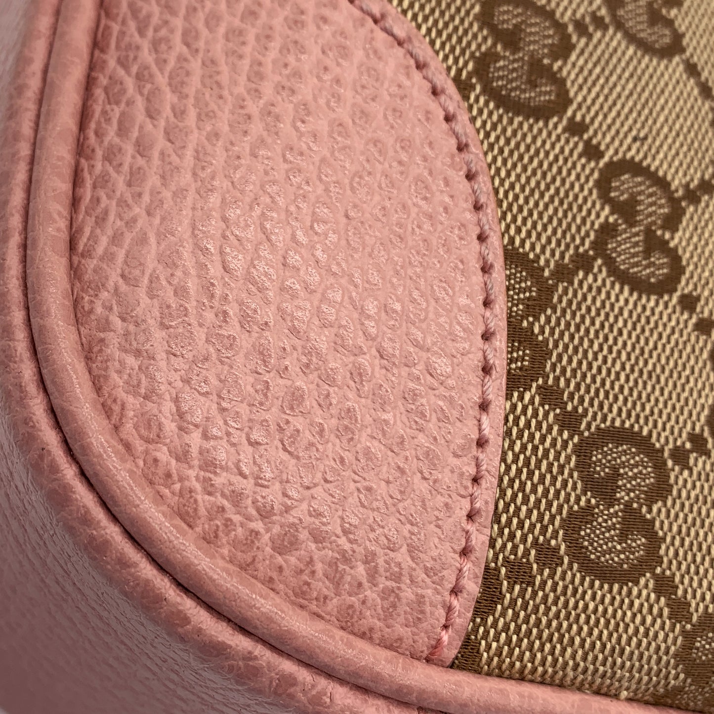 GG Canvas Bree Crossbody Bag