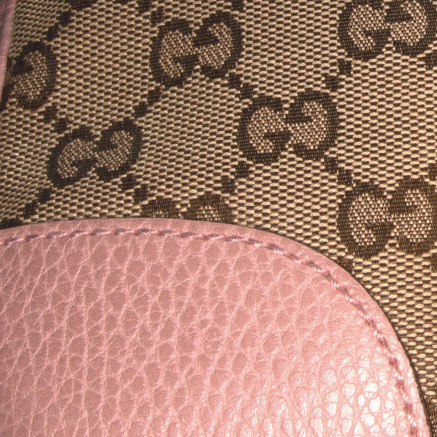 GG Canvas Bree Crossbody Bag
