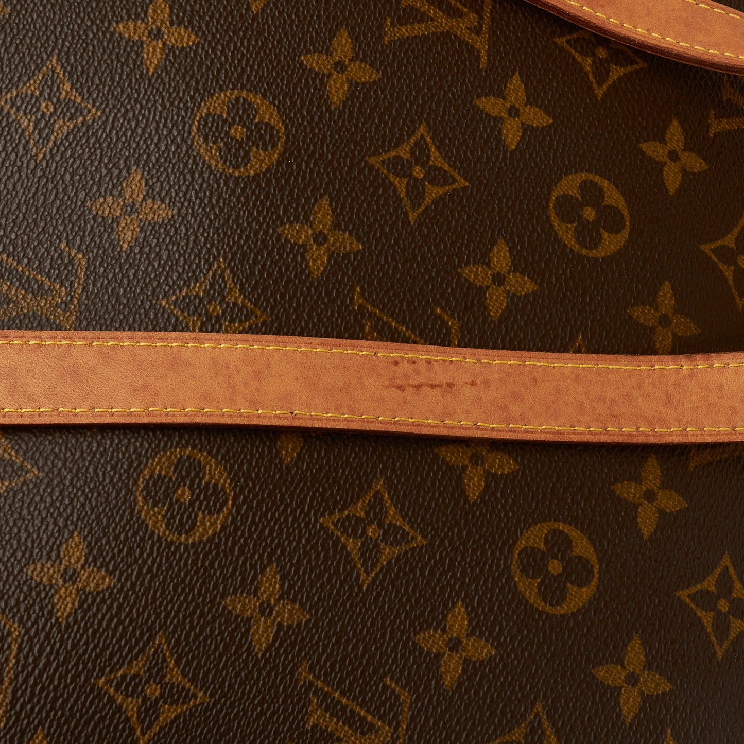 Monogram Luco
