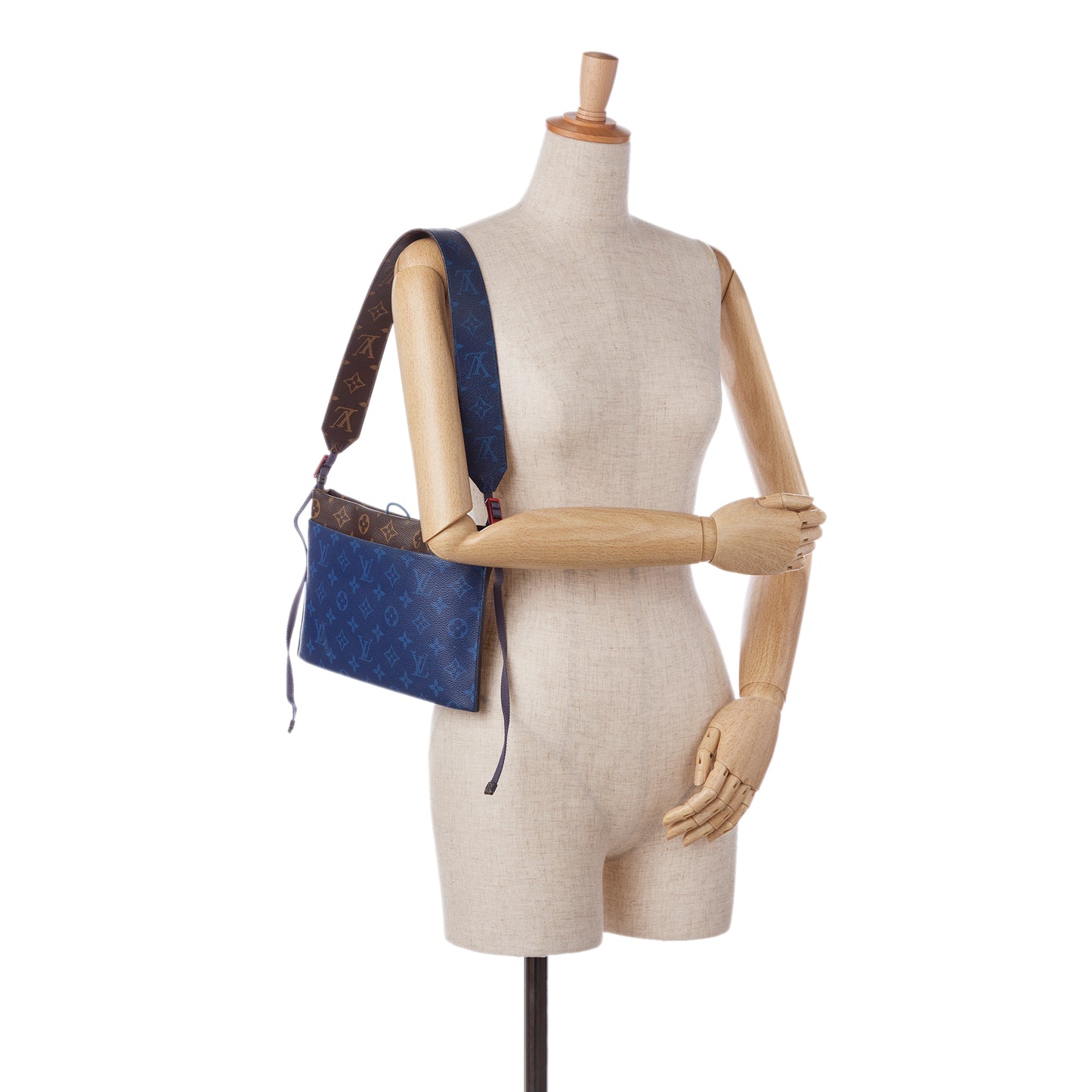 Monogram Pacific Outdoor Pouch