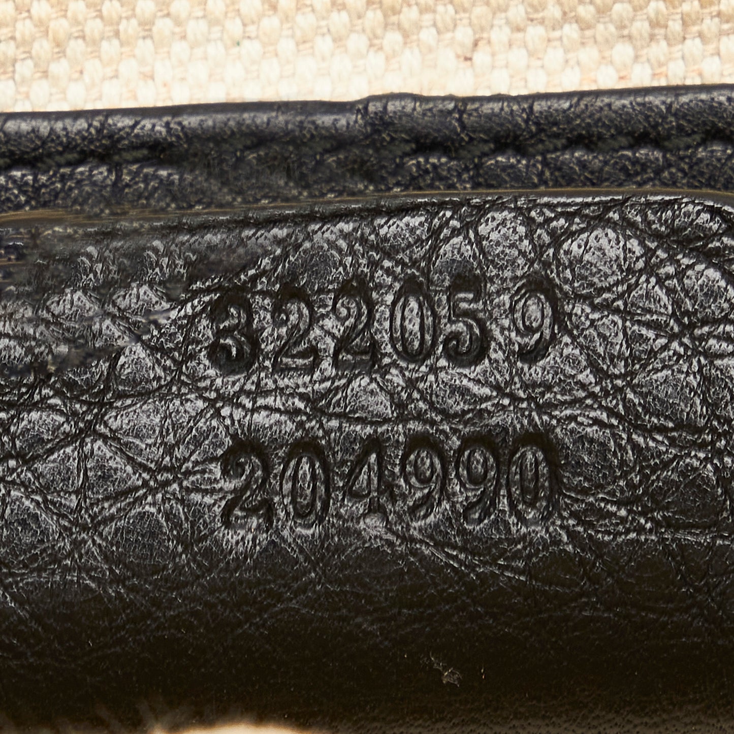 Interlocking G Crossbody