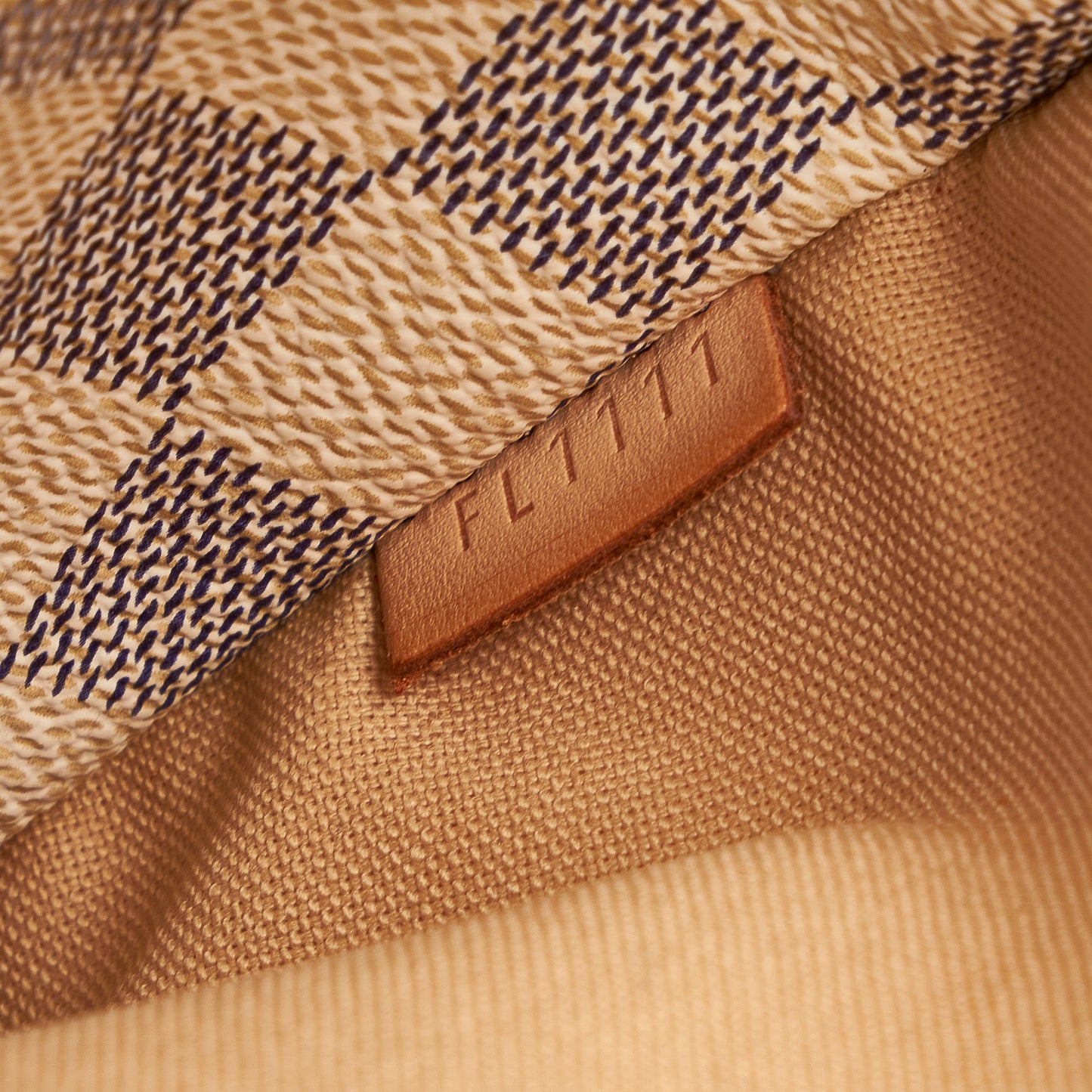 Damier Azur Totally PM