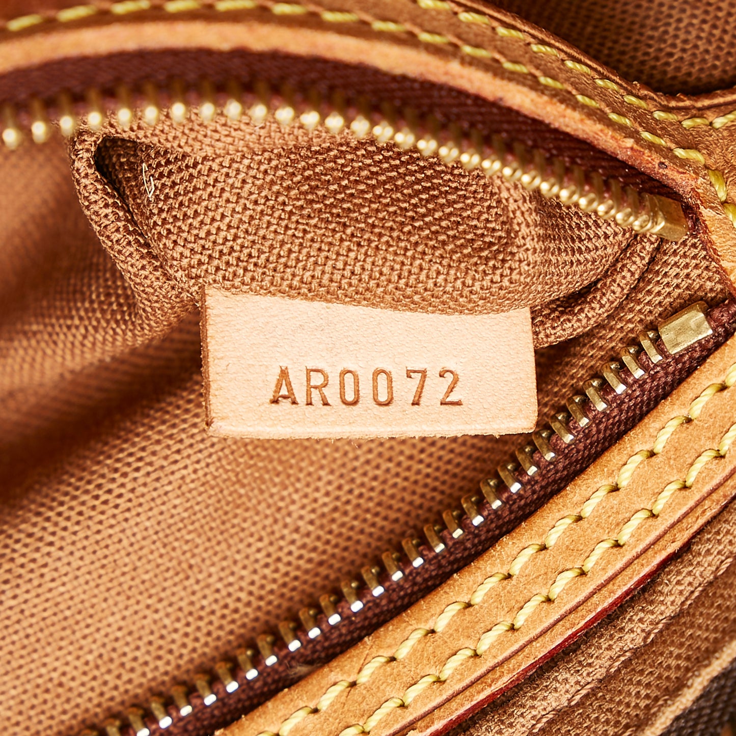 Monogram Trotteur